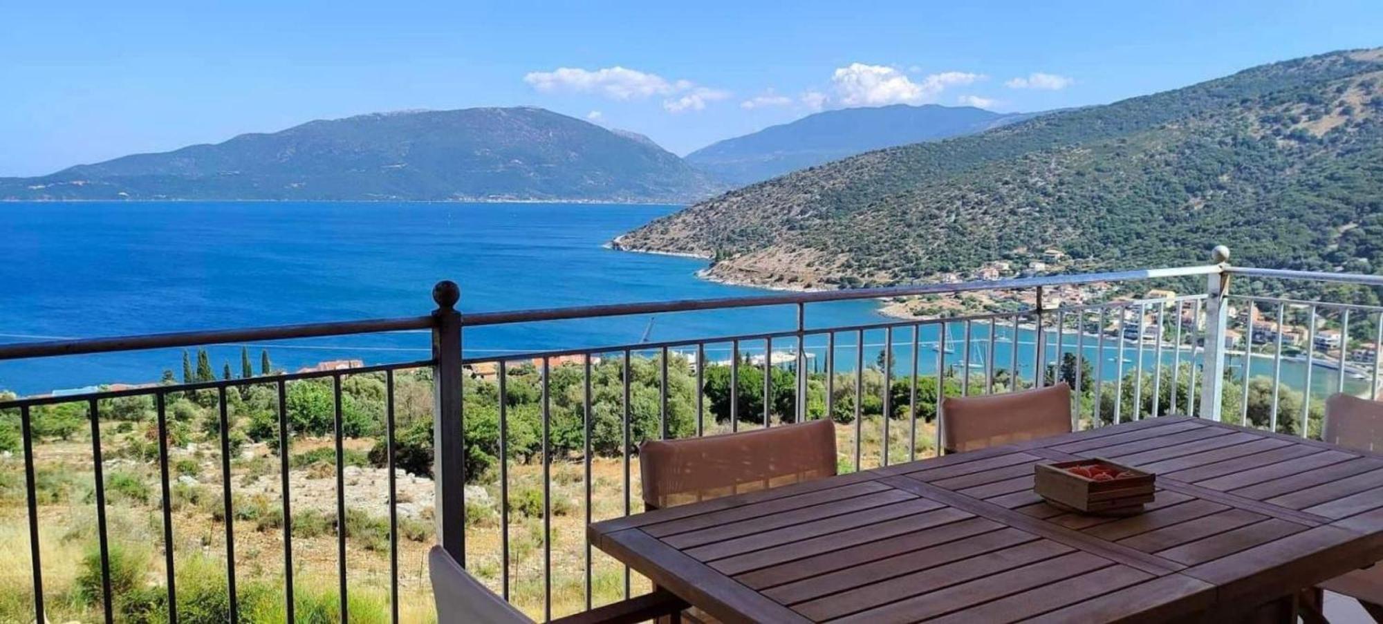 Augustela Villa Seaview Vacation Villa Agia Efimia Esterno foto